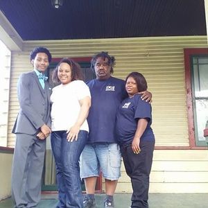 Meet your Posher, Guy david